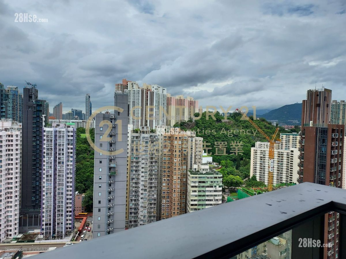 The Vantage Rental 2 Bedrooms , 1 Bathroom 381 ft² ( 35.4 m² )