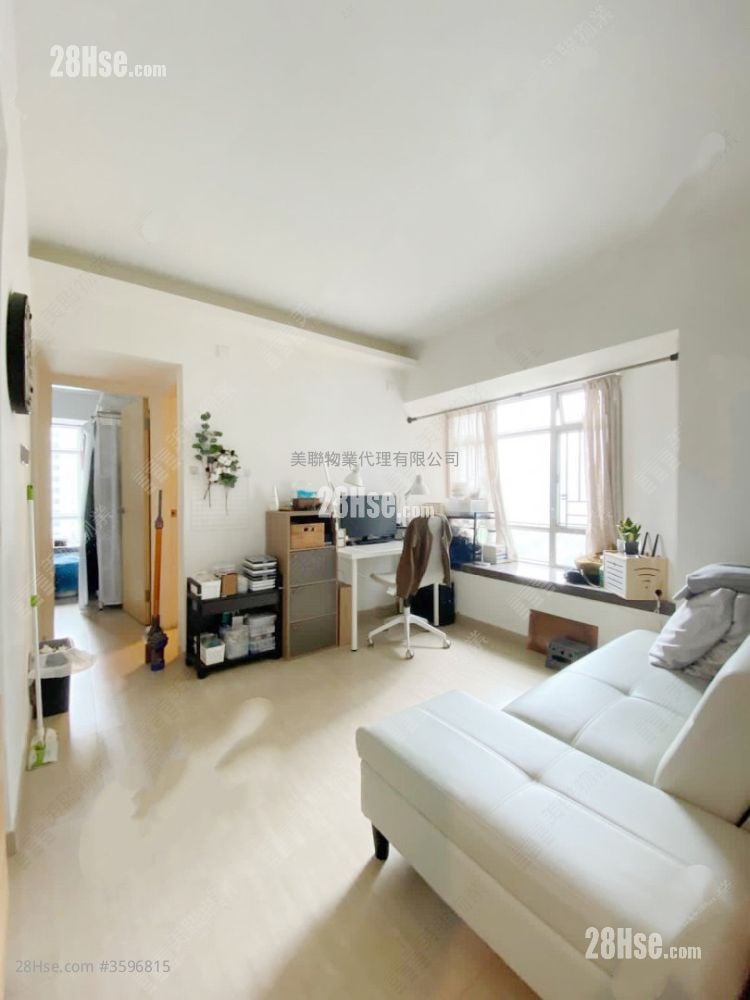 Flora Plaza Sell 2 Bedrooms 370 ft² ( 34.4 m² )