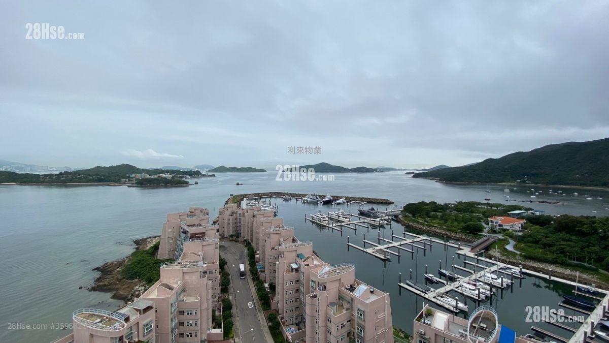 Discovery Bay Sell 2 Bedrooms , 2 Bathrooms 708 ft² ( 65.8 m² )