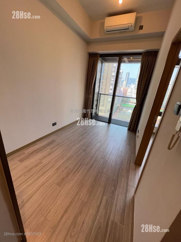 The Vantage Rental 1 Bedroom , 1 Bathroom 277 ft² ( 25.7 m² )