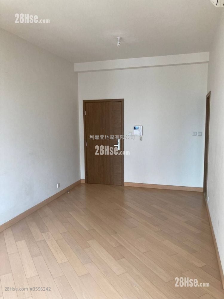 Grand Yoho Sell 3 Bedrooms 720 ft² ( 66.9 m² )