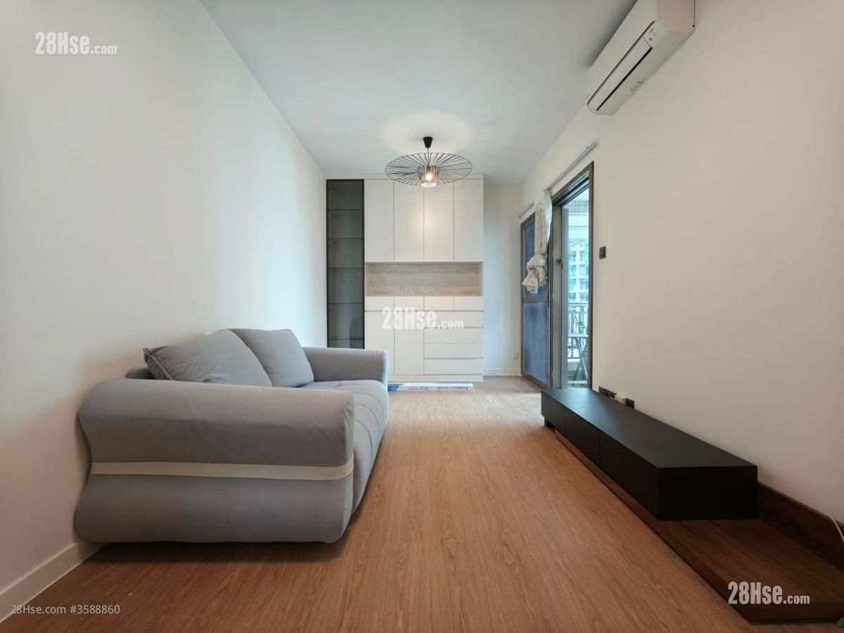 The Zenith Rental 2 Bedrooms , 1 Bathroom 478 ft² ( 44.4 m² )