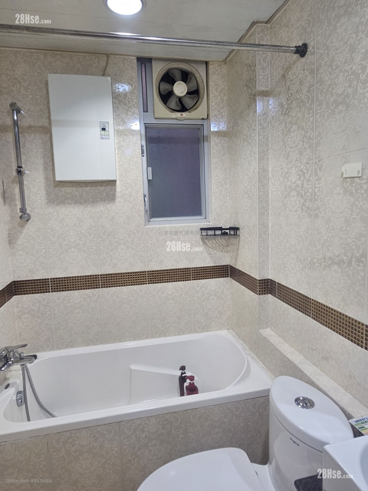Kin Wong Mansion Rental 2 Bedrooms , 1 Bathroom 457 ft² ( 42.5 m² )