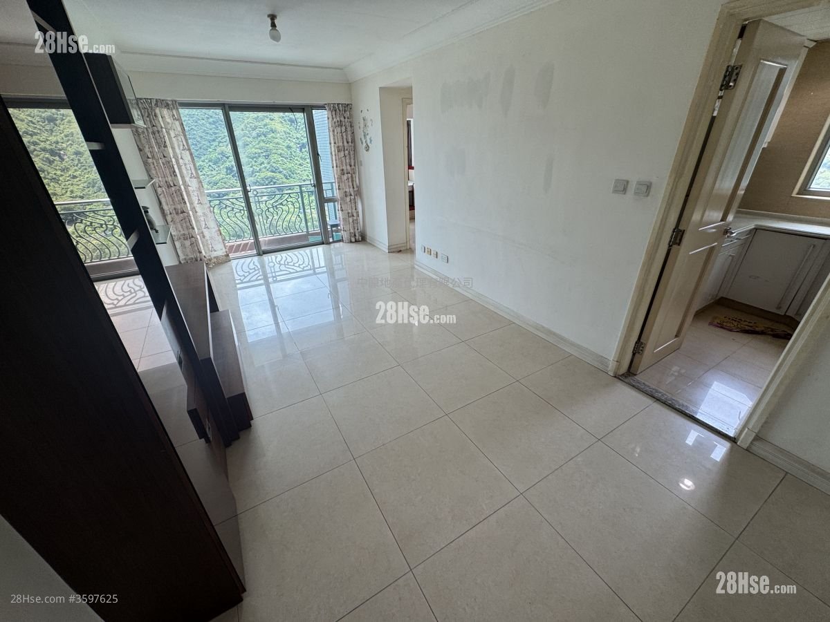 Caribbean Coast Sell 3 Bedrooms , 2 Bathrooms 704 ft² ( 65.4 m² )