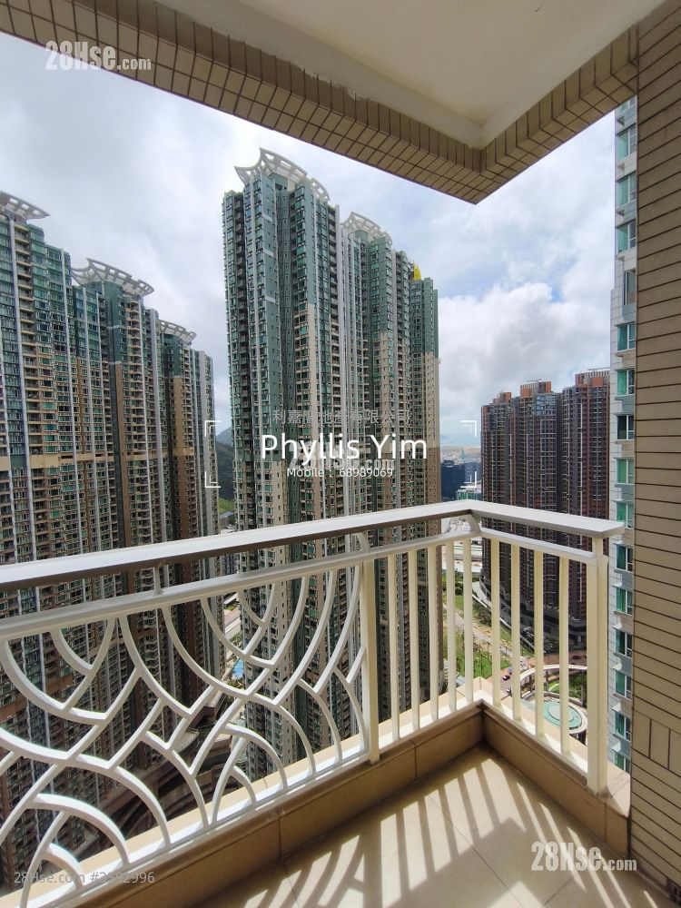 The Capitol Rental 3 Bedrooms , 2 Bathrooms 704 ft² ( 65.4 m² )