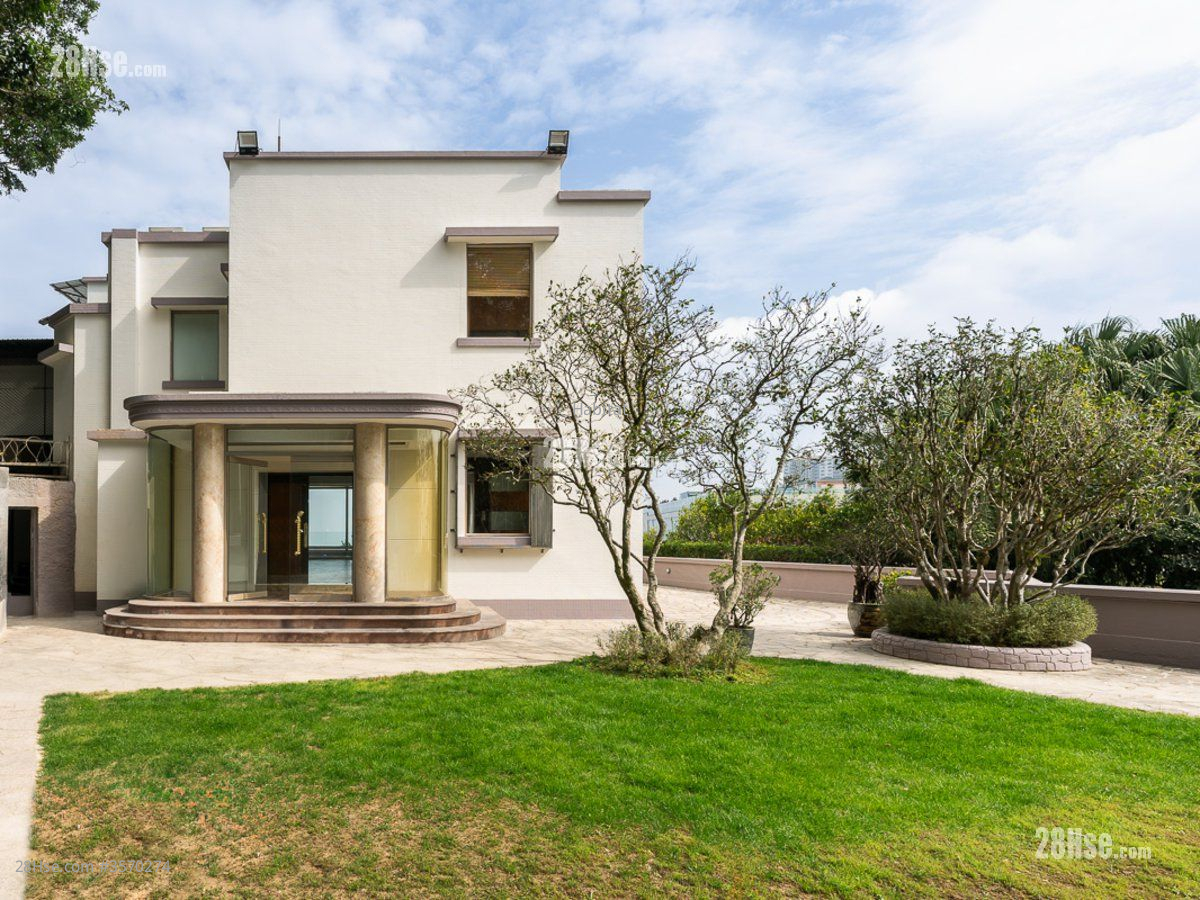 Chu Wan Rental 4 Bedrooms , 4 Bathrooms 3,937 ft² ( 365.8 m² )