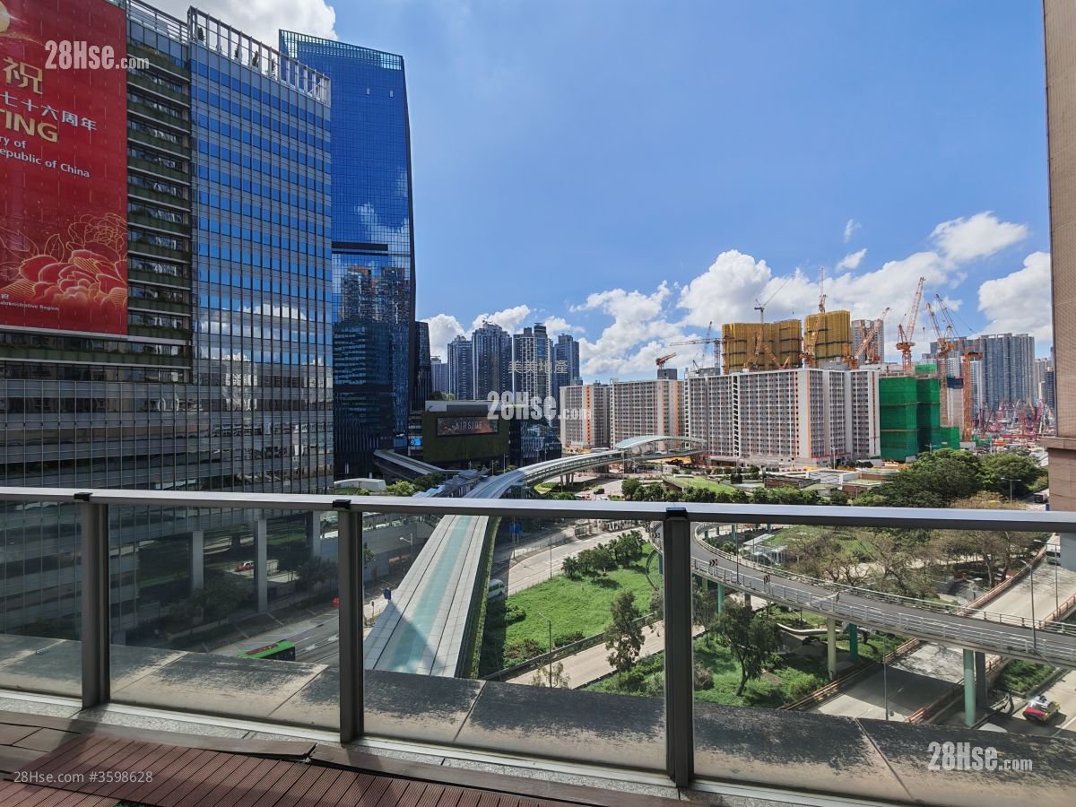 The Latitude Rental 3 Bedrooms , 2 Bathrooms 834 ft² ( 77.5 m² )