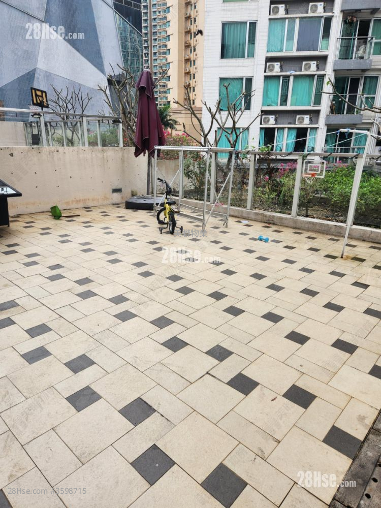 Oceanaire Rental 4 Bedrooms , 3 Bathrooms 1,433 ft² ( 133.1 m² ) Oceanaire Rental 4 Bedrooms , 3 Bathrooms 1,433 ft² ( 133.1 m² )