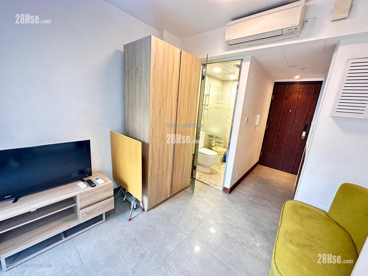 Ava62 Rental Studio , 1 Bathroom 173 ft² ( 16.1 m² )