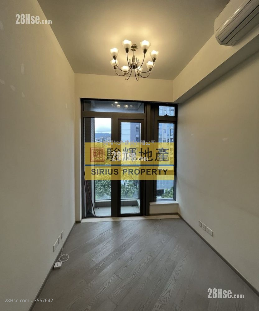 La Salle Residence Sell 2 Bedrooms , 1 Bathroom 402 ft² ( 37.3 m² )