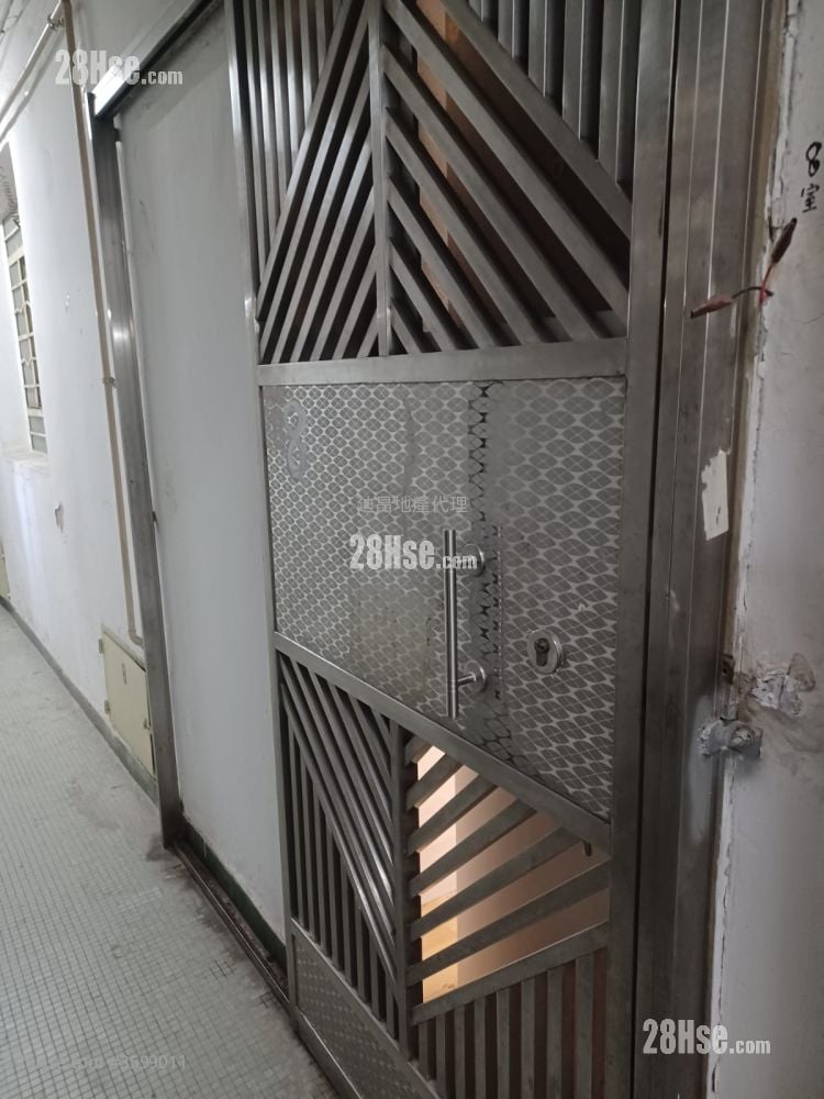 Chung Yuen Building Rental 2 Bedrooms , 1 Bathroom 405 ft² ( 37.6 m² )