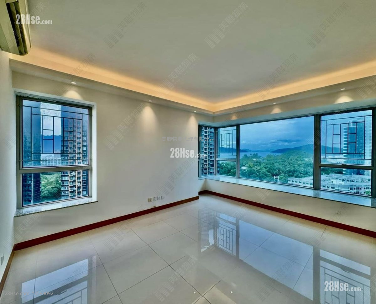 Lake Silver Rental 4 Bedrooms , 2 Bathrooms 1,856 ft² ( 172.4 m² )