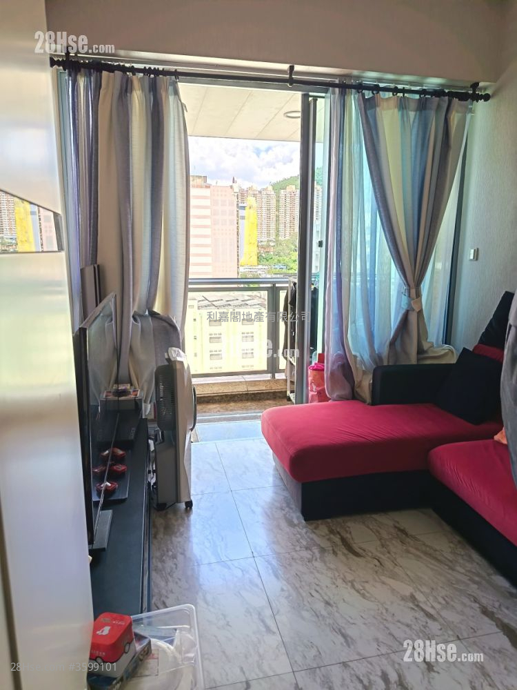 The Palazzo Sell 2 Bedrooms , 1 Bathroom 547 ft² ( 50.8 m² )