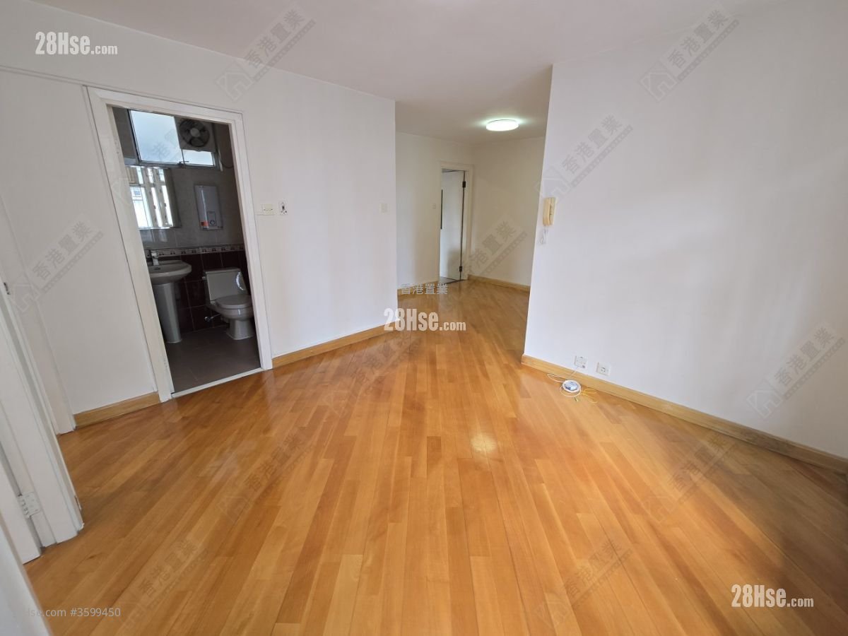 Taikoo Shing Rental 2 Bedrooms , 1 Bathroom 530 ft² ( 49.2 m² )