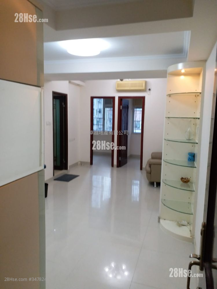 Yip Cheong Building Sell 2 Bedrooms , 2 Bathrooms 381 ft² ( 35.4 m² )