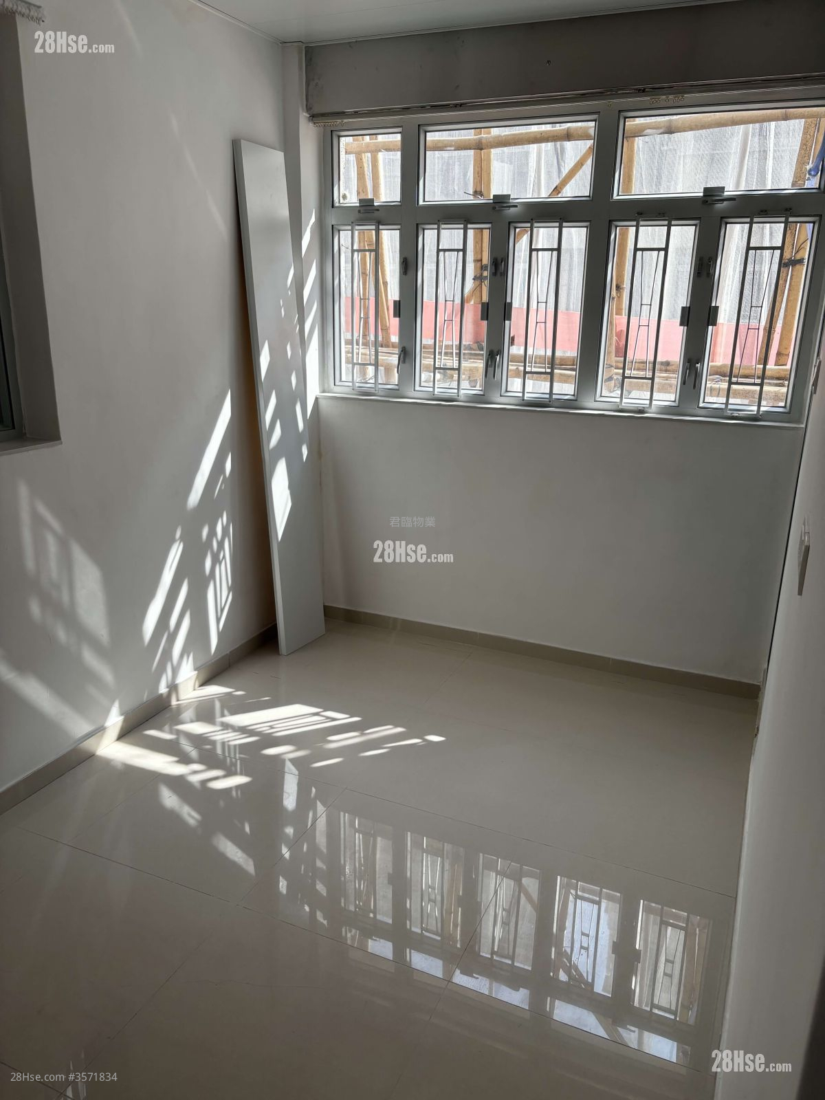 Man Yuen Building Rental Studio , 1 Bathroom 120 ft² ( 11.1 m² )