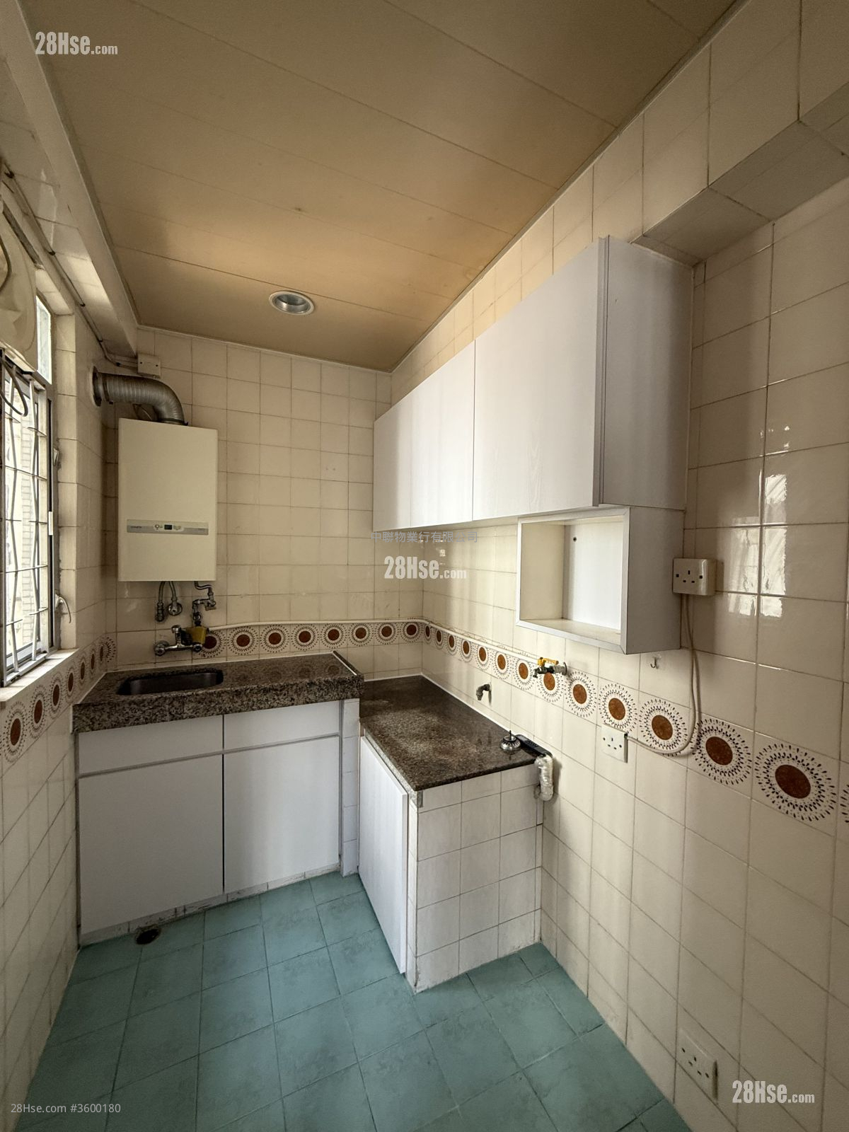 沙田第一城 售盘 327 平方尺 ( 30.4 平方米 ) 沙田第一城 售盘 327 平方尺 ( 30.4 平方米 )