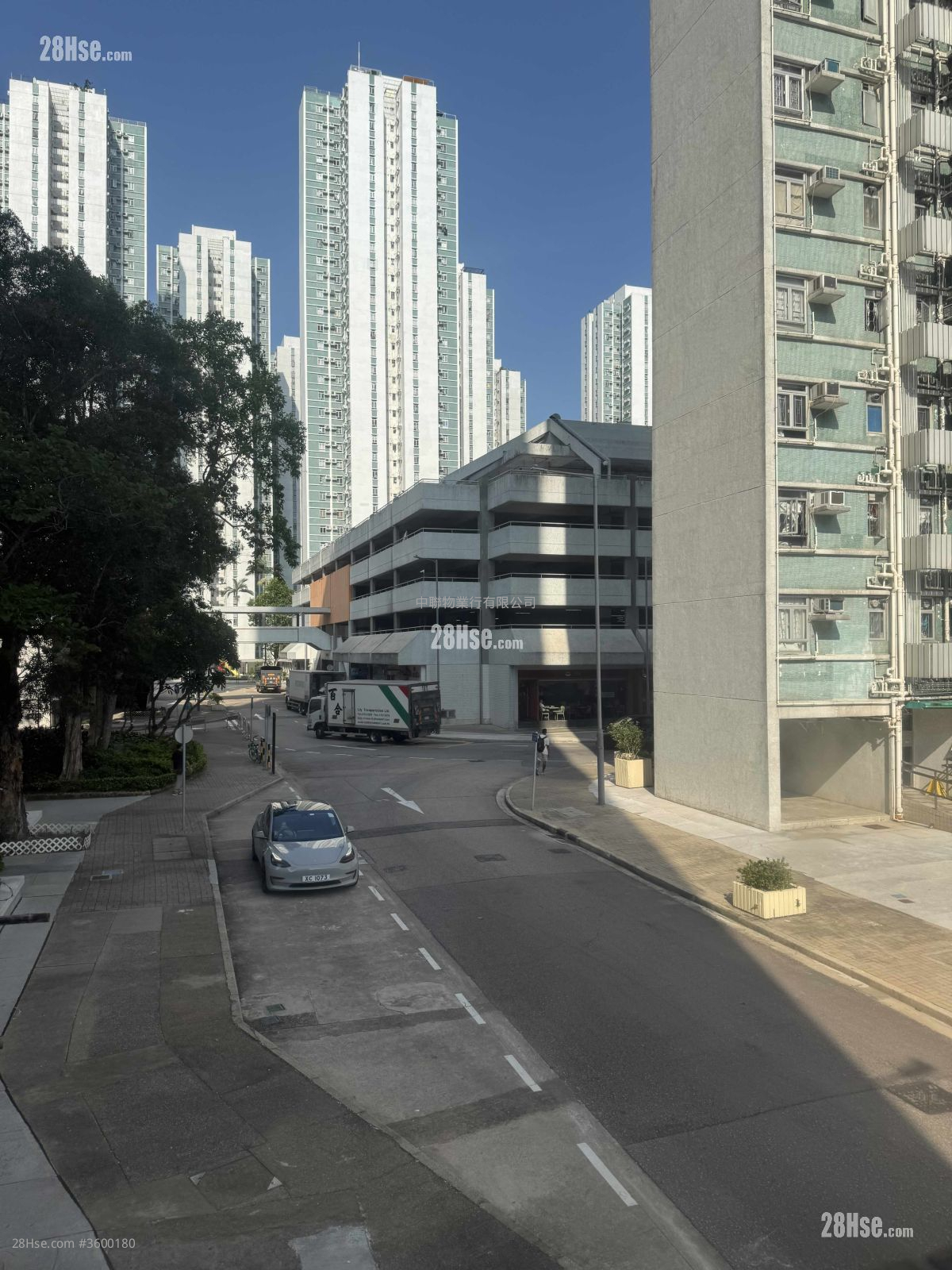 沙田第一城 售盘 327 平方尺 ( 30.4 平方米 ) 沙田第一城 售盘 327 平方尺 ( 30.4 平方米 )