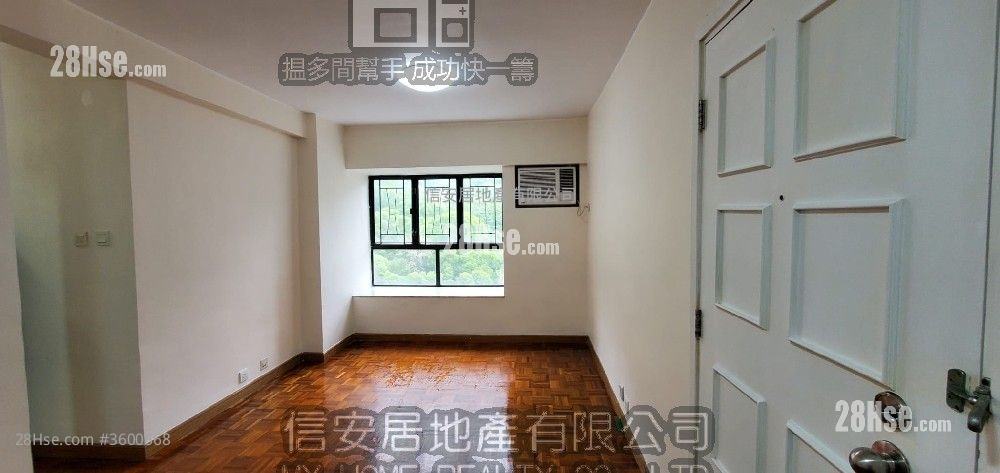 Handsome Court Sell 3 Bedrooms , 2 Bathrooms 640 ft² ( 59.5 m² )