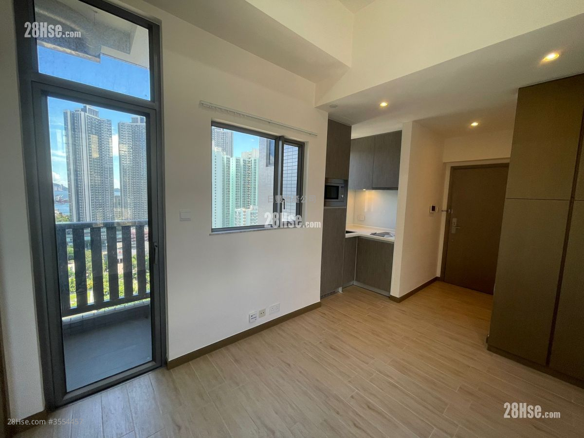 Astoria Crest Rental 1 Bedroom , 1 Bathroom 287 ft² ( 26.7 m² )