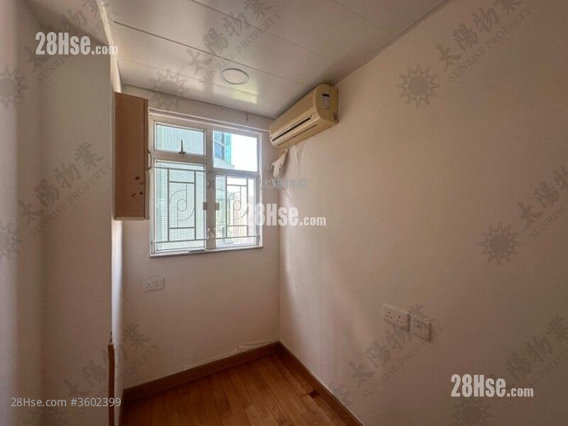 Laguna Verde Rental 4 Bedrooms 781 ft² ( 72.6 m² ) Laguna Verde Rental 4 Bedrooms 781 ft² ( 72.6 m² )