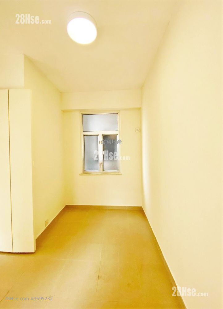 Fu On Court Rental 2 Bedrooms 346 ft² ( 32.1 m² )