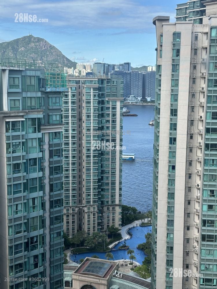Laguna Verde Sell 3 Bedrooms 755 ft² ( 70.1 m² )
