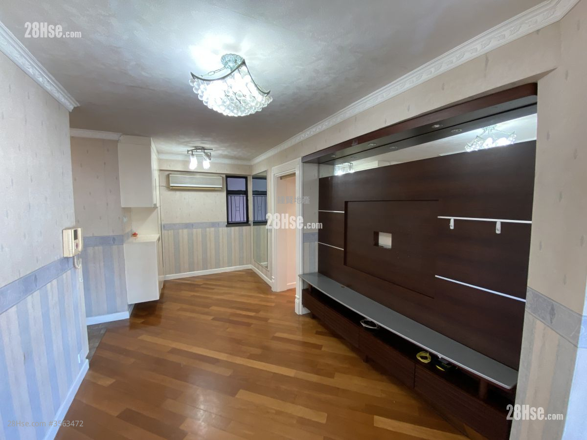 新蒲岗广场 租盘 3 房 , 2 浴室 609 平方尺 ( 56.6 平方米 )