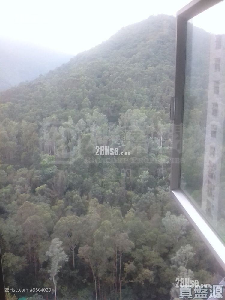 Yan Shing Court Sell 2 Bedrooms , 1 Bathroom 401 ft² ( 37.3 m² )