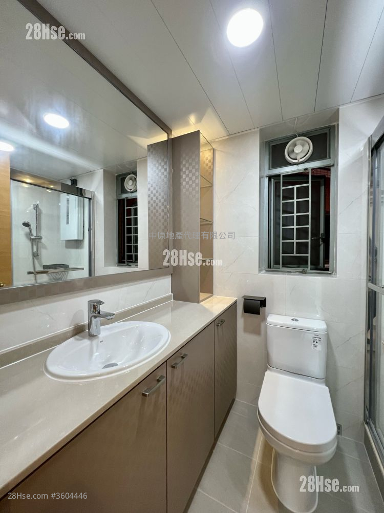 盈翠半岛 租盘 3 房 , 2 浴室 670 平方尺 ( 62.2 平方米 ) 盈翠半岛 租盘 3 房 , 2 浴室 670 平方尺 ( 62.2 平方米 )