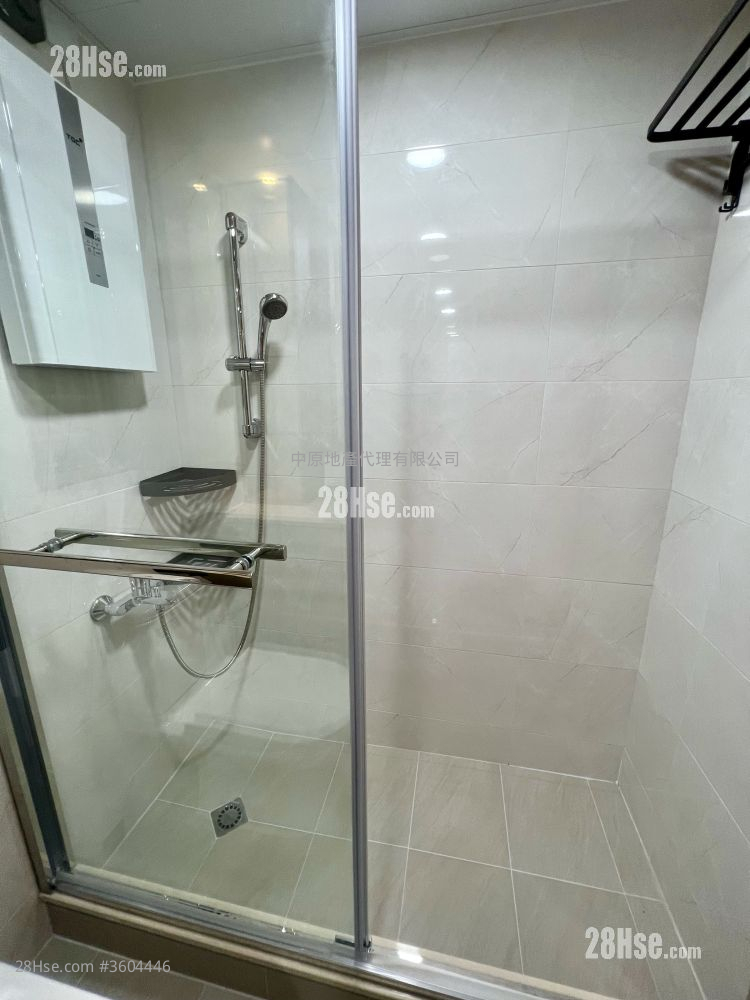 盈翠半岛 租盘 3 房 , 2 浴室 670 平方尺 ( 62.2 平方米 ) 盈翠半岛 租盘 3 房 , 2 浴室 670 平方尺 ( 62.2 平方米 )