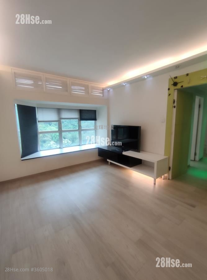 Harvest Garden Rental 3 Bedrooms , 2 Bathrooms 573 ft² ( 53.2 m² )