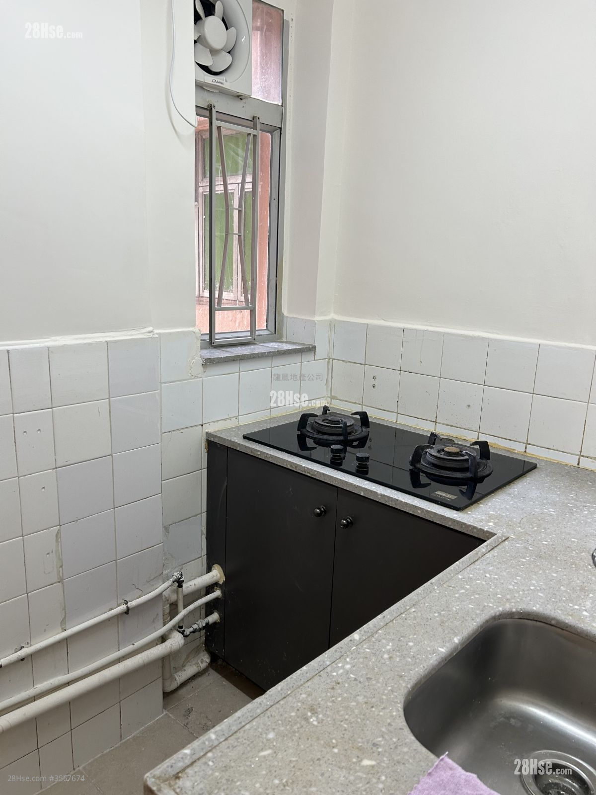 长丰大厦 售盘 3 房 , 1 浴室 430 平方尺 ( 39.9 平方米 ) 长丰大厦 售盘 3 房 , 1 浴室 430 平方尺 ( 39.9 平方米 )