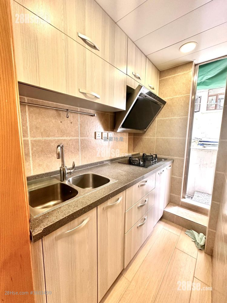 Fu Yu Court Rental 2 Bedrooms , 1 Bathroom 297 ft² ( 27.6 m² )