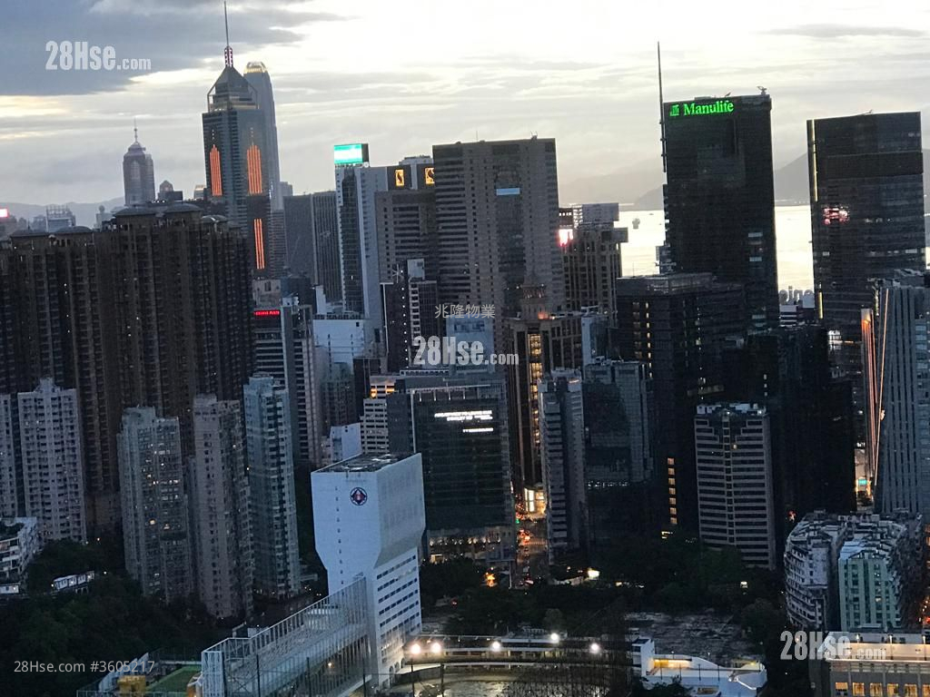 Park Garden Sell 2 Bedrooms , 2 Bathrooms 1,130 ft² ( 105.0 m² ) Park Garden Sell 2 Bedrooms , 2 Bathrooms 1,130 ft² ( 105.0 m² )