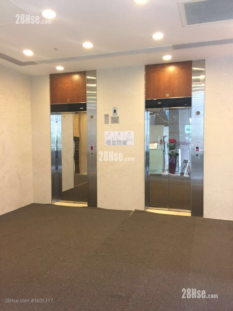 World Tech Centre Sell 2,273 ft² ( 211.2 m² ) World Tech Centre Sell 2,273 ft² ( 211.2 m² )