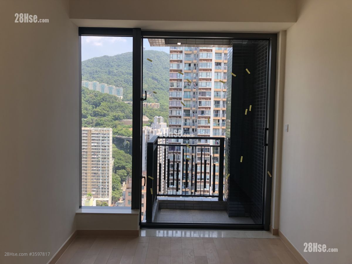 The Ascent Rental 1 Bedroom , 1 Bathroom 318 ft² ( 29.5 m² )