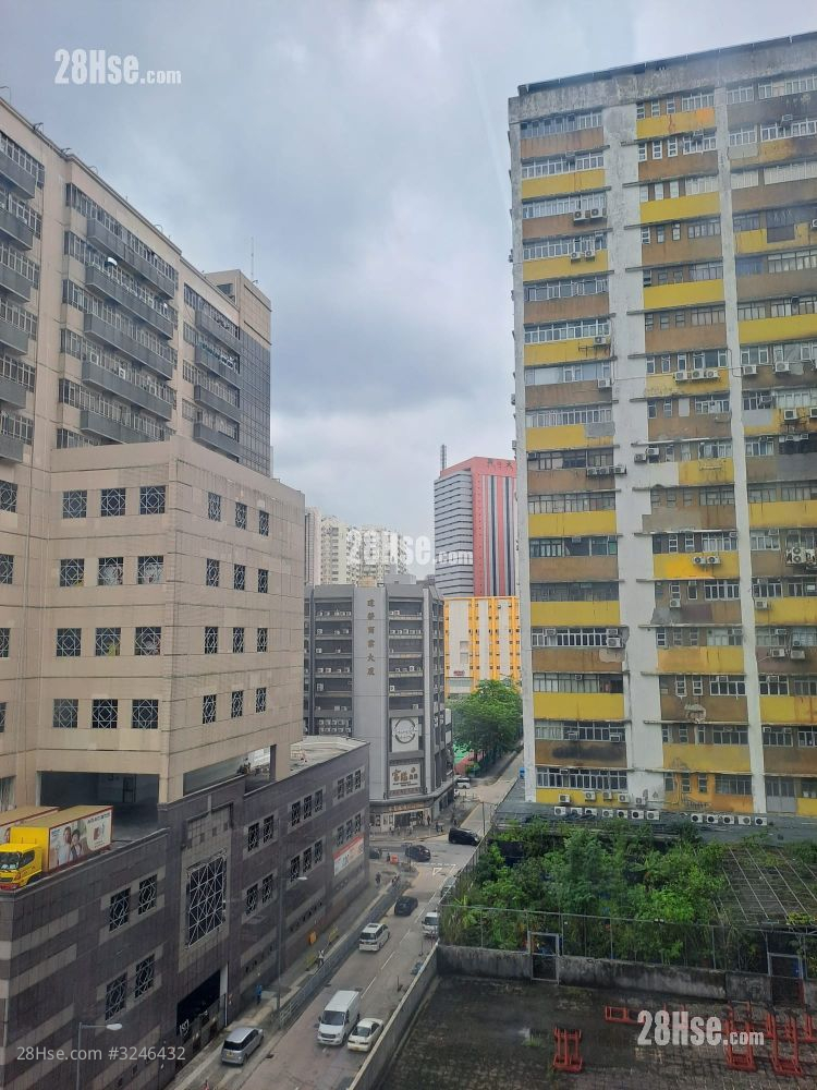 Hang Wai Industrial Centre Rental 175 ft² ( 16.3 m² )