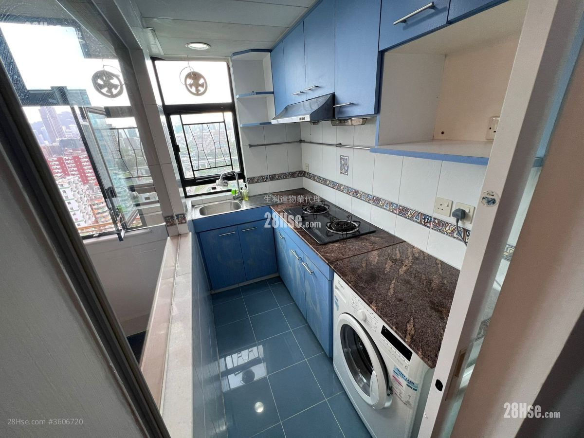 单幢楼房 租盘 2 房 , 1 浴室 420 平方尺 ( 39.0 平方米 ) 单幢楼房 租盘 2 房 , 1 浴室 420 平方尺 ( 39.0 平方米 )