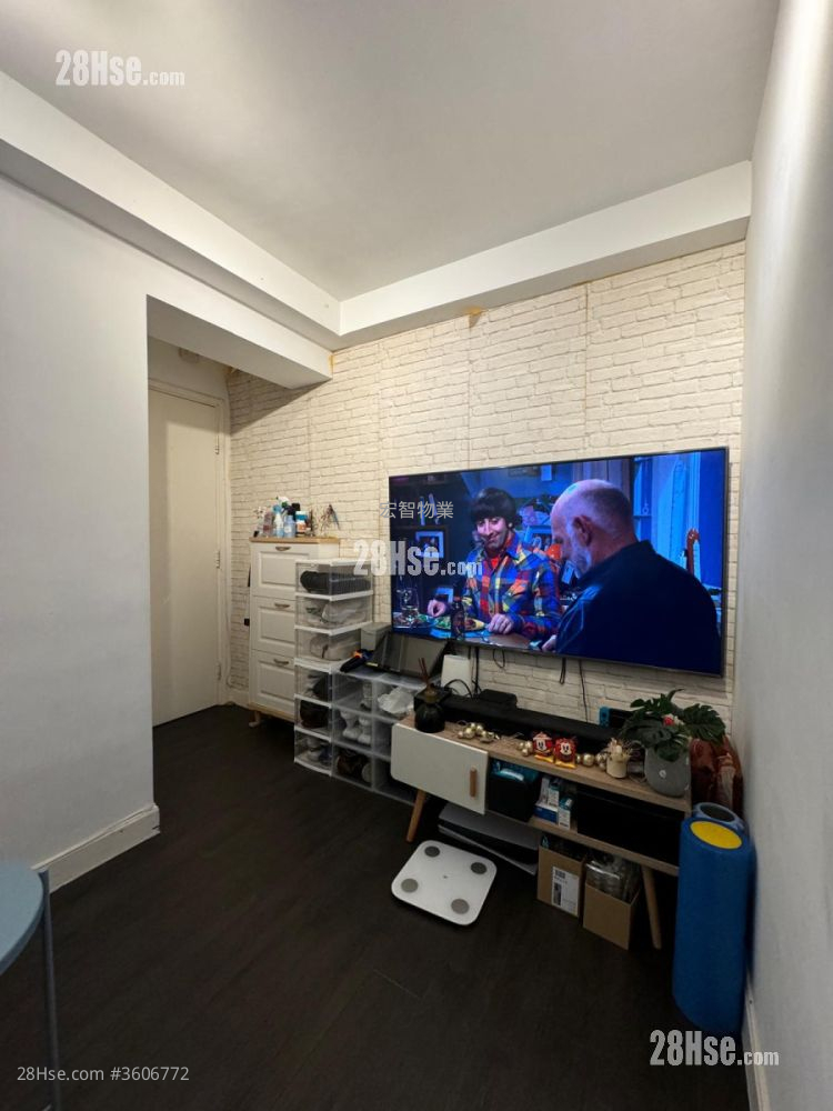 爱蝶湾 售盘 2 房 431 平方尺 ( 40.0 平方米 ) 爱蝶湾 售盘 2 房 431 平方尺 ( 40.0 平方米 )