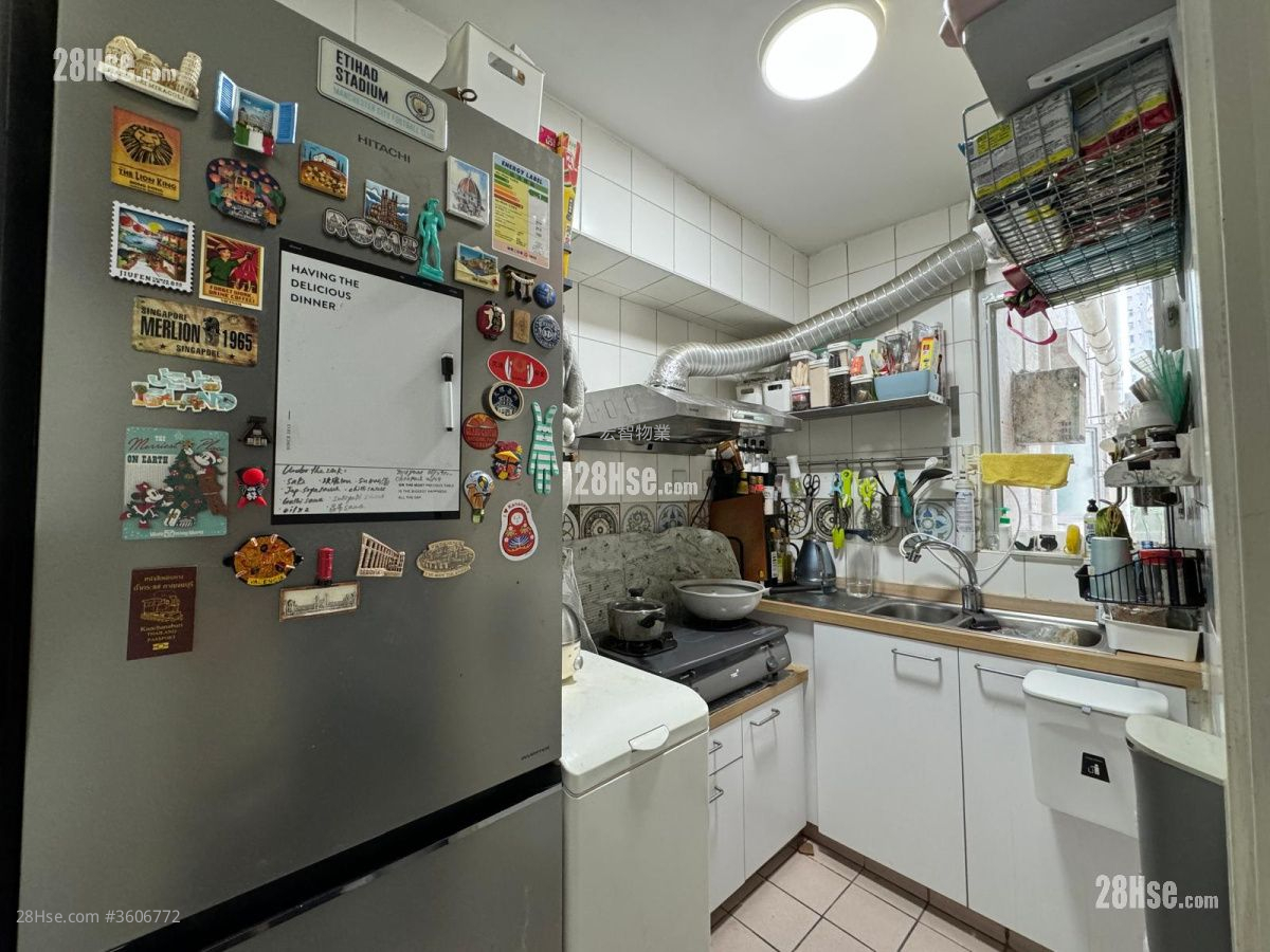 爱蝶湾 售盘 2 房 431 平方尺 ( 40.0 平方米 ) 爱蝶湾 售盘 2 房 431 平方尺 ( 40.0 平方米 )