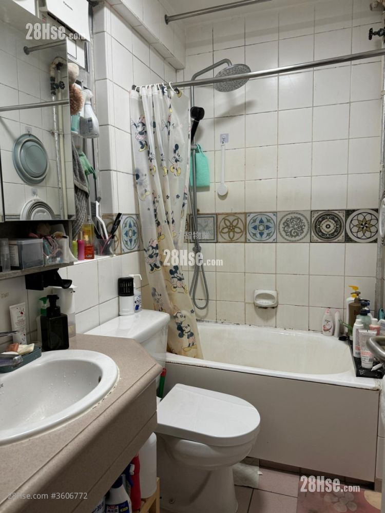 爱蝶湾 售盘 2 房 431 平方尺 ( 40.0 平方米 ) 爱蝶湾 售盘 2 房 431 平方尺 ( 40.0 平方米 )