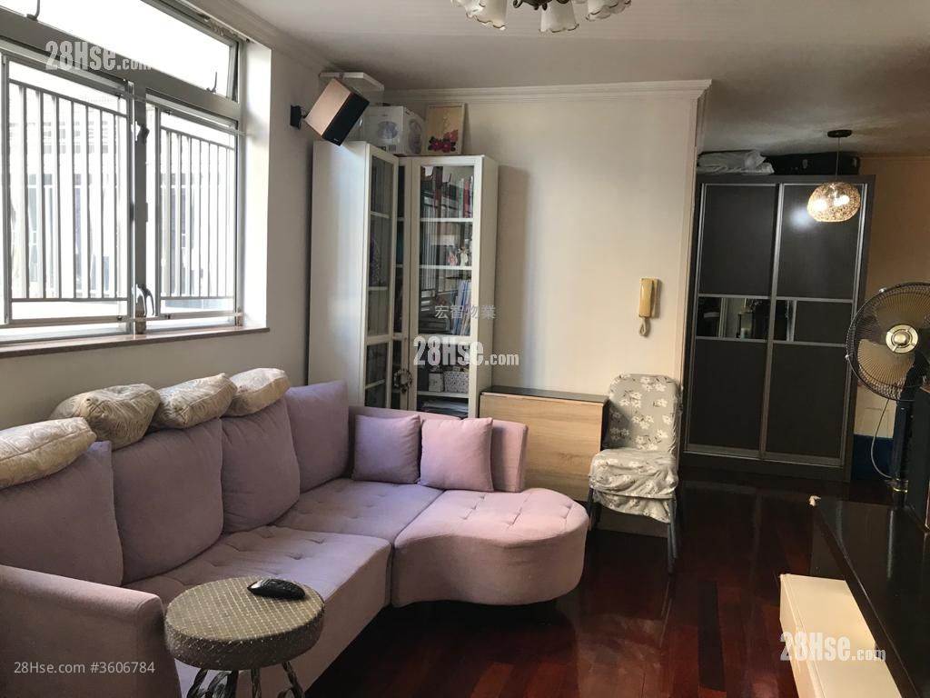 爱蝶湾 售盘 3 房 , 2 浴室 592 平方尺 ( 55.0 平方米 ) 爱蝶湾 售盘 3 房 , 2 浴室 592 平方尺 ( 55.0 平方米 )