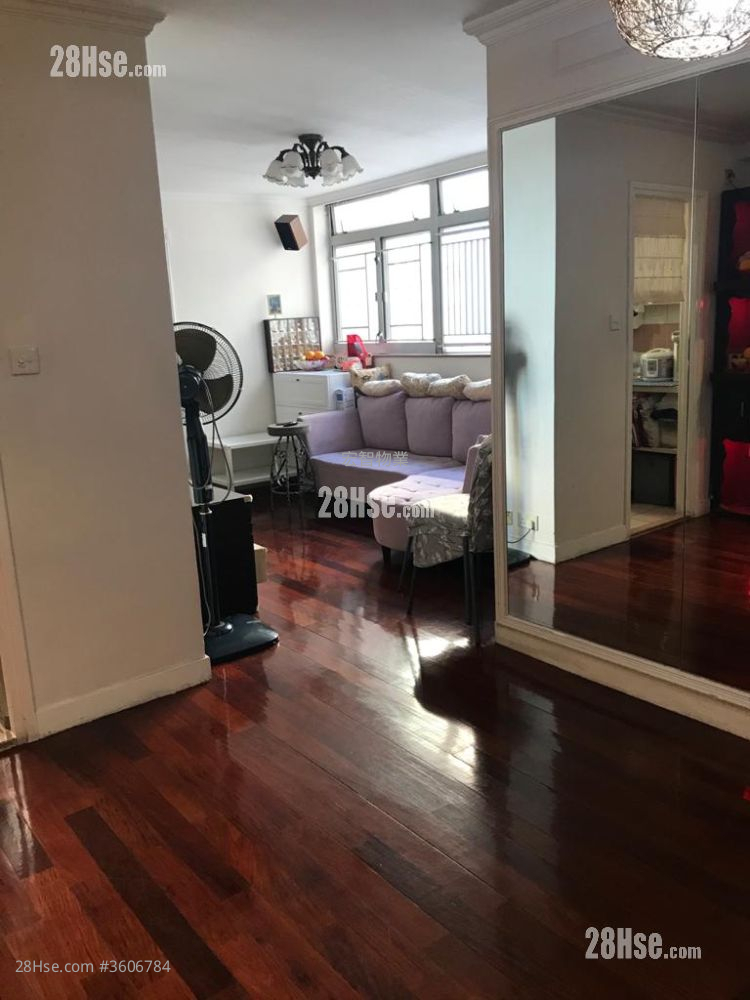 爱蝶湾 售盘 3 房 , 2 浴室 592 平方尺 ( 55.0 平方米 ) 爱蝶湾 售盘 3 房 , 2 浴室 592 平方尺 ( 55.0 平方米 )