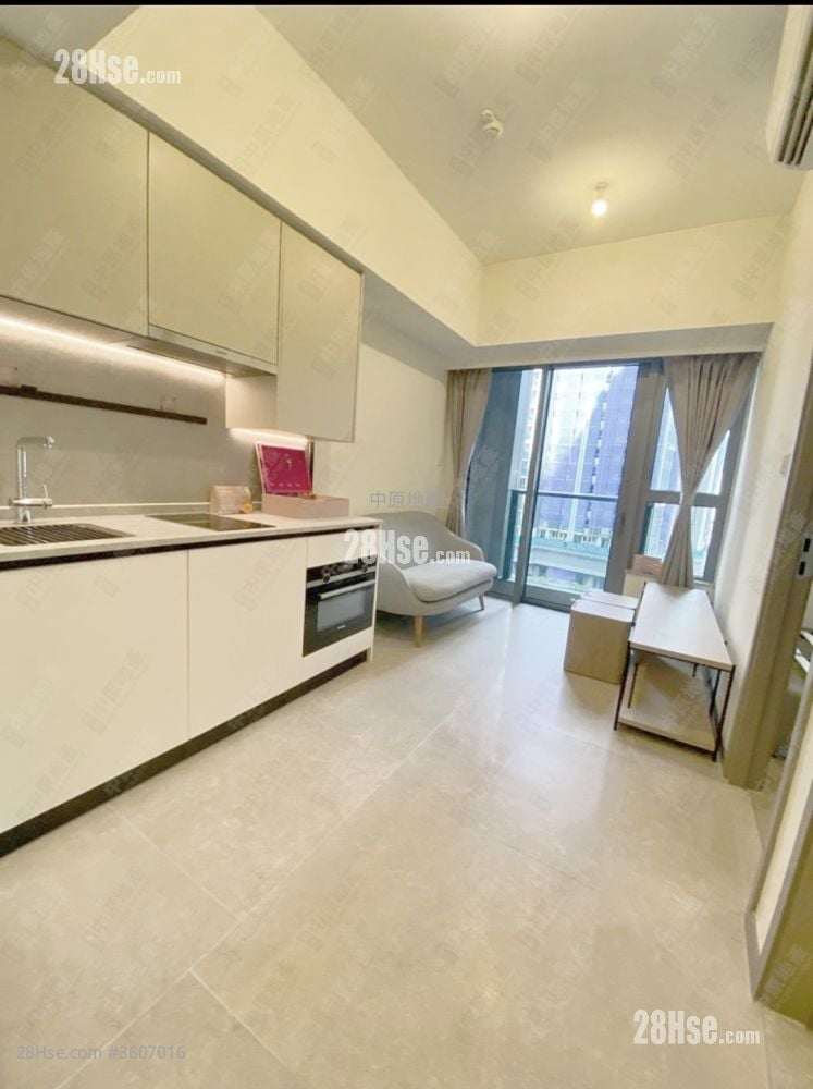Novo Land Sell 1 Bedroom , 1 Bathroom 294 ft² ( 27.3 m² )