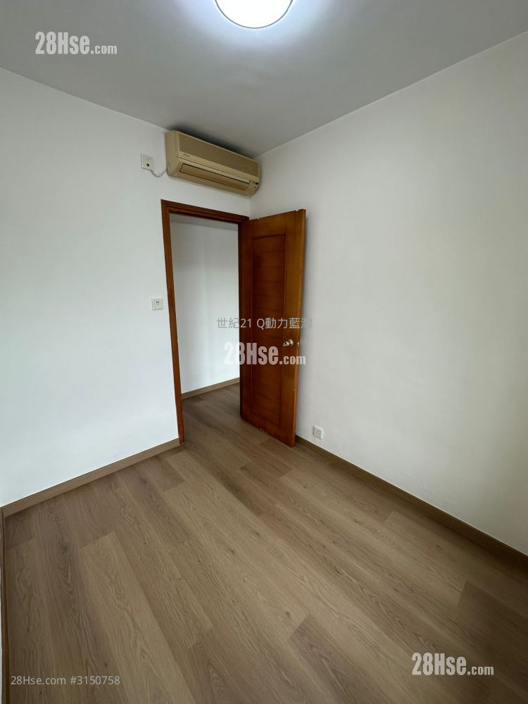 蓝湾半岛 售盘 3 房 , 3 浴室 811 平方尺 ( 75.3 平方米 ) 蓝湾半岛 售盘 3 房 , 3 浴室 811 平方尺 ( 75.3 平方米 )