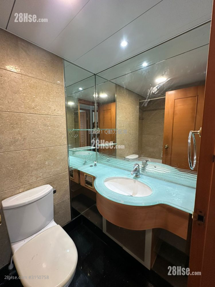 蓝湾半岛 售盘 3 房 , 3 浴室 811 平方尺 ( 75.3 平方米 ) 蓝湾半岛 售盘 3 房 , 3 浴室 811 平方尺 ( 75.3 平方米 )