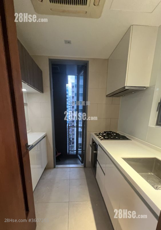 The Austine Place 租盘 2 房 , 2 浴室 870 平方尺 ( 80.8 平方米 ) The Austine Place 租盘 2 房 , 2 浴室 870 平方尺 ( 80.8 平方米 )