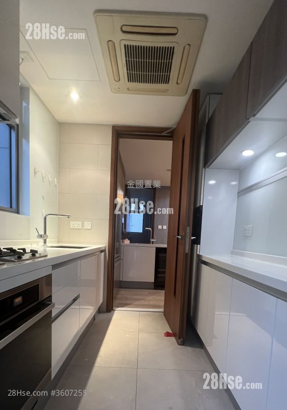 The Austine Place 租盘 2 房 , 2 浴室 870 平方尺 ( 80.8 平方米 ) The Austine Place 租盘 2 房 , 2 浴室 870 平方尺 ( 80.8 平方米 )