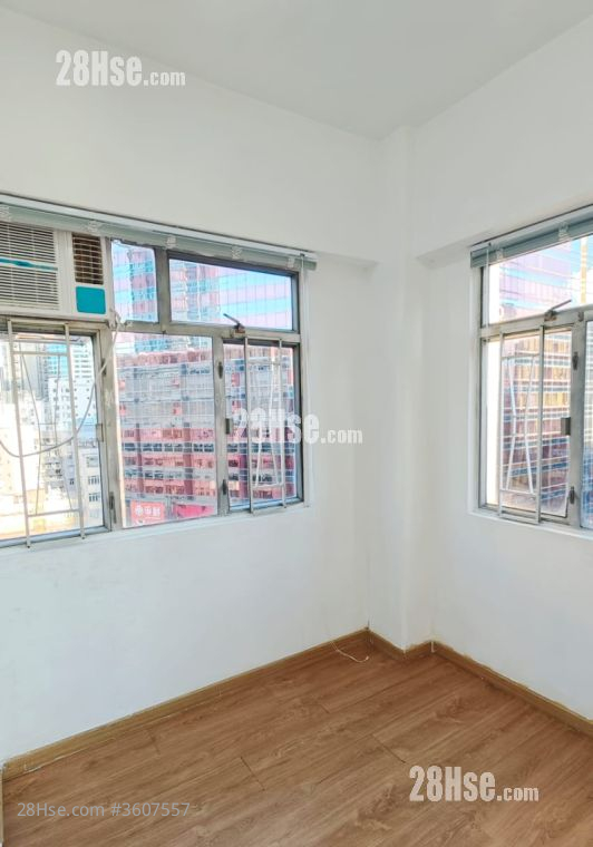 Golden Plaza Rental 1 Bedroom , 1 Bathroom 417 ft² ( 38.7 m² ) Golden Plaza Rental 1 Bedroom , 1 Bathroom 417 ft² ( 38.7 m² )